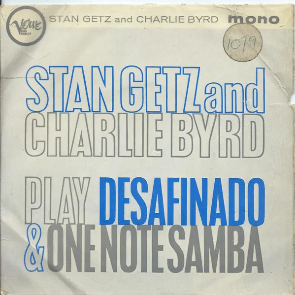 Play Desafinado & One Note Samba