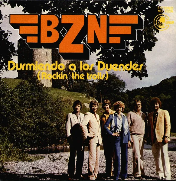 Durmiendo A Los Duendes = Rockin' The Trolls