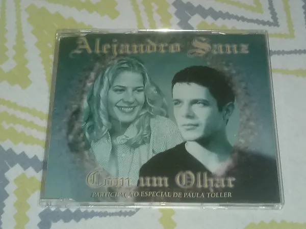 Com Um Olhar