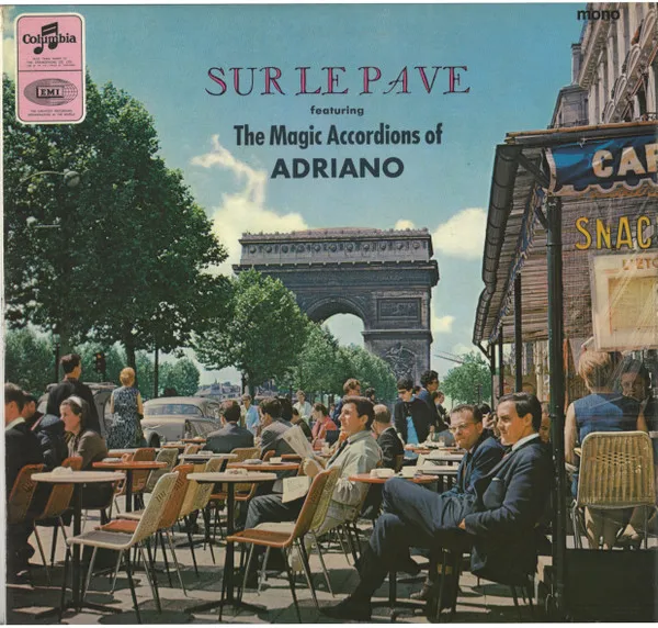 Sur Le Pave