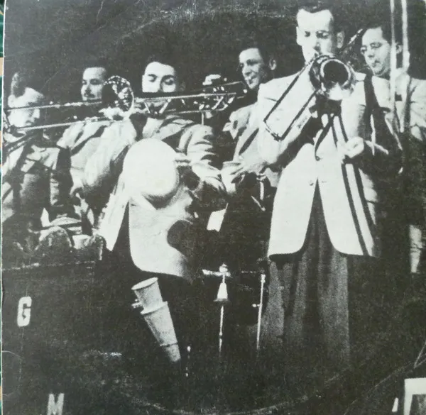 Glenn Miller On The Air - 1940