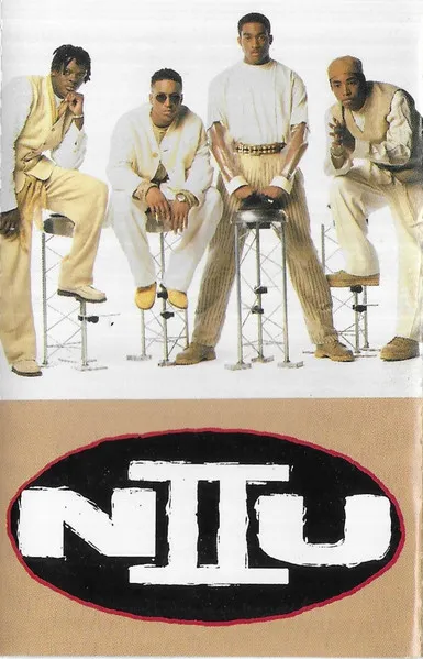 N II U