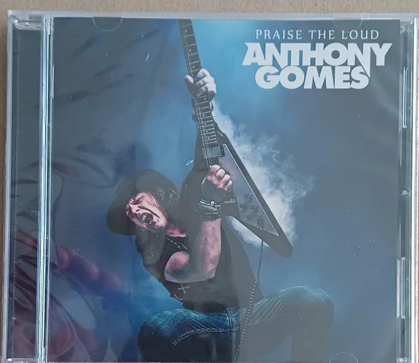 Praise the Loud