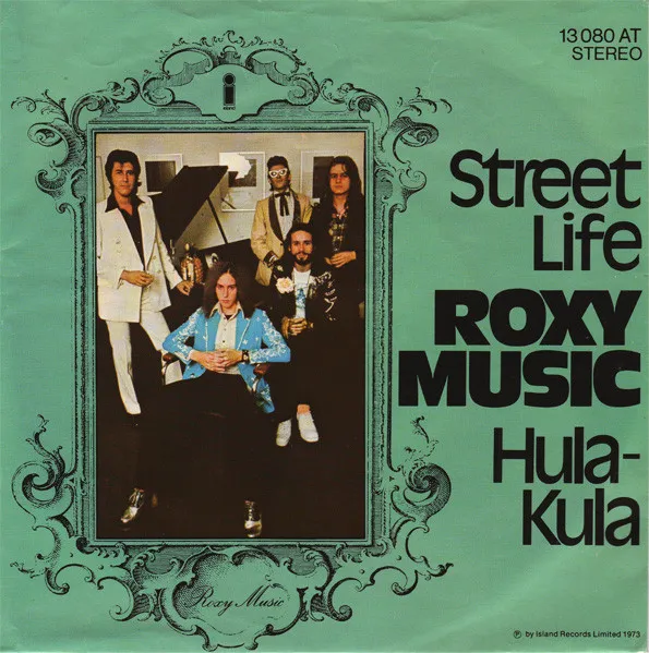 Street Life / Hula-Kula