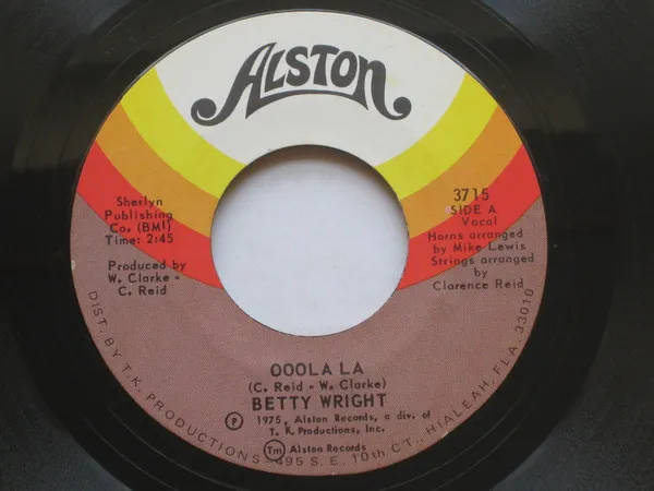 Ooola La