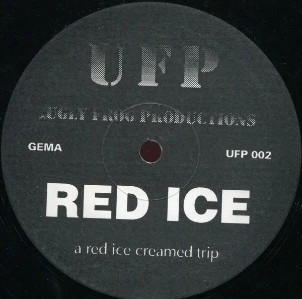 A Red Iced Cream Trip