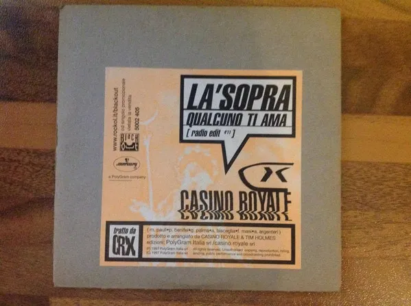 La' Sopra Qualcuno Ti Ama