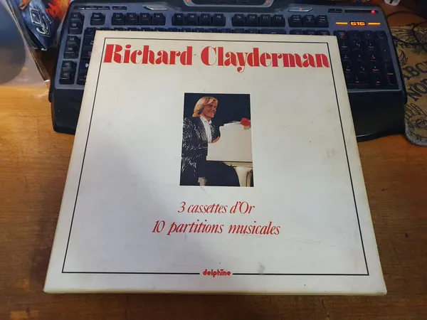 3 Cassettes D'Or - 10 Partitions Musicales