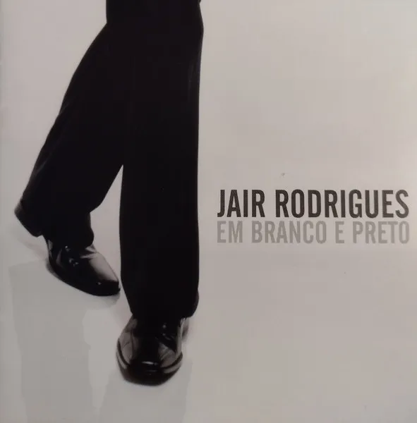 Em Branco E Preto