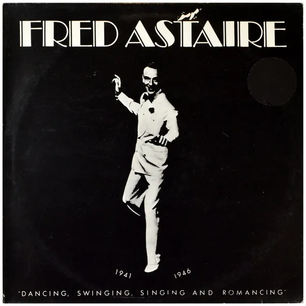 Dancing, Swinging, Singing And Romancing  1941 - 1946
