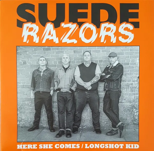 Here She Comes / Longshot Kid