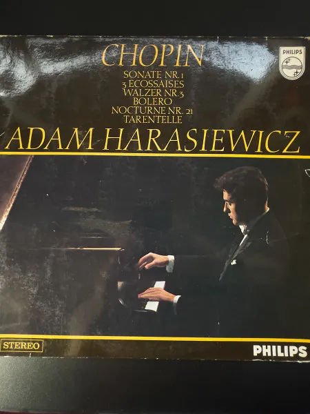 Chopin - Sonate NR.1, 3 Ecossaises, Walzer NR.3, Bolero, Nocturne NR.21, Tarentelle