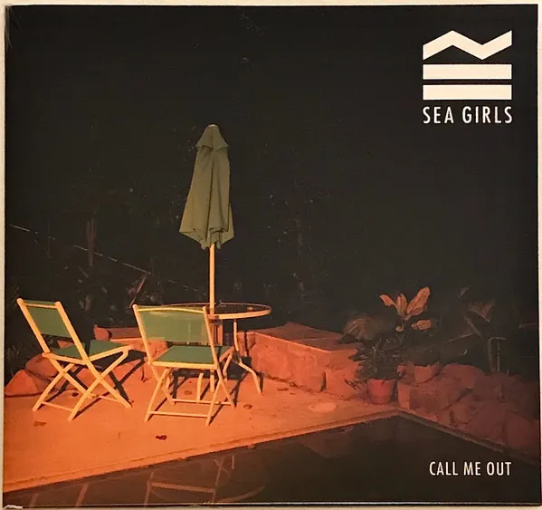SEA GIRLS