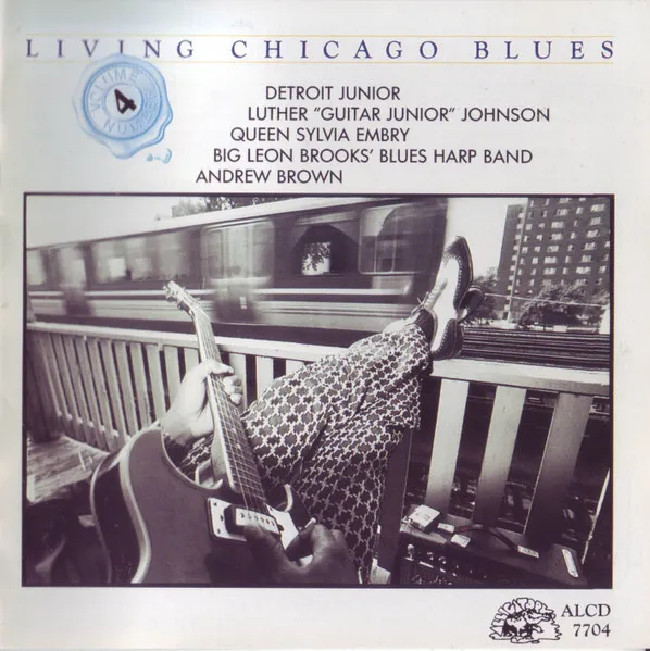 Living Chicago Blues Vol.4
