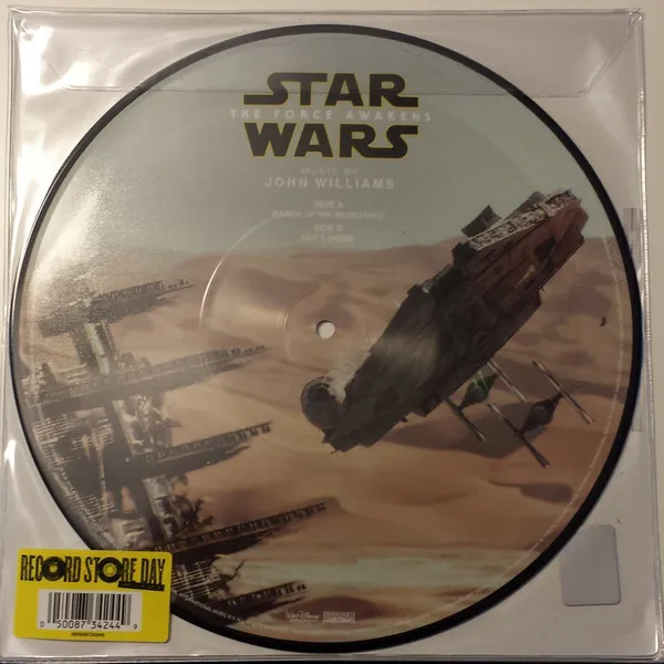Star Wars: The Force Awakens (March Of The Resistance / Rey's Theme)
