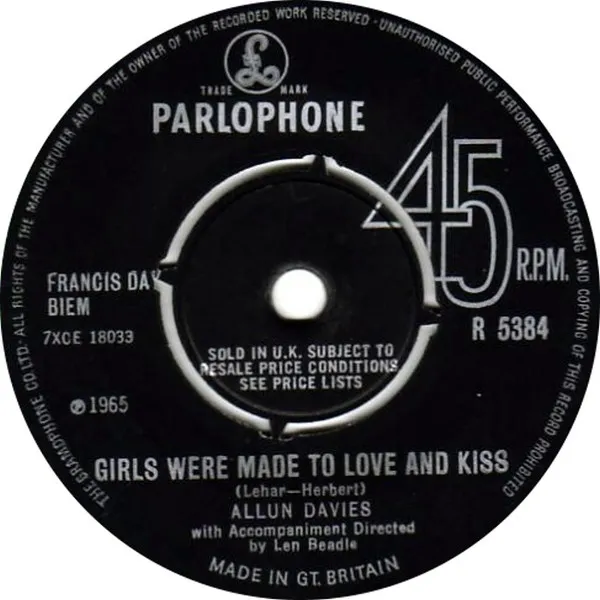 Girls Were Made To Love And Kiss
