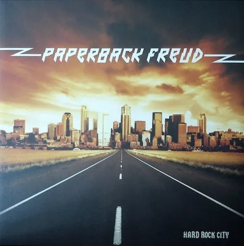Paperback Freud