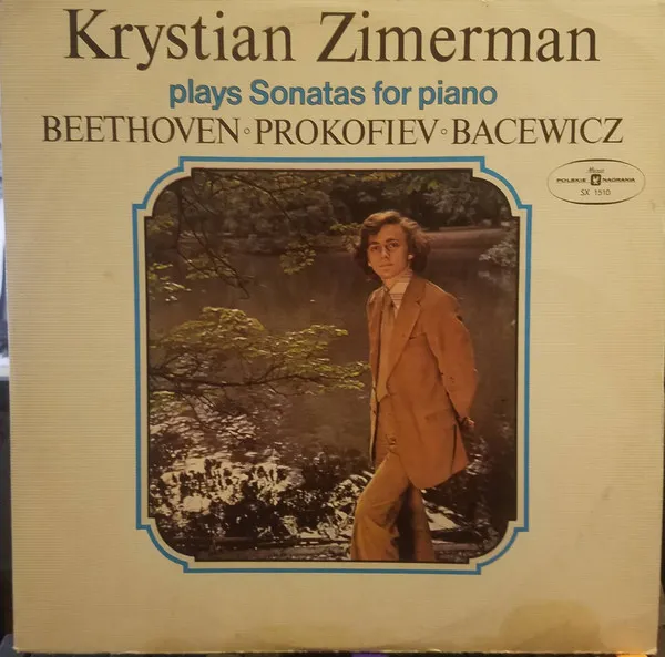 Plays Sonatas For Piano