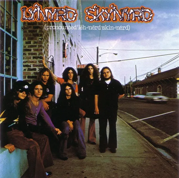 Lynyrd Skynyrd:  Pronounced ´Leh-´nérd ´Skin-´nérd