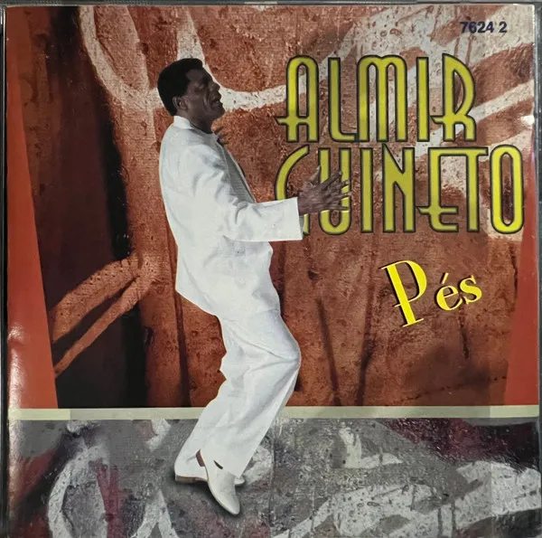Pés