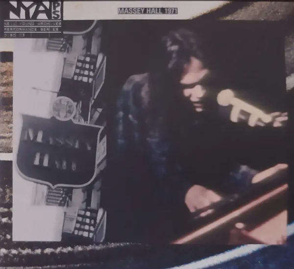 LIVE AT MASSEY HALL 1971