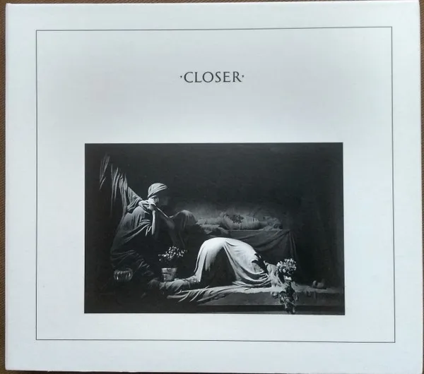 CLOSER(COLLECTOR'S EDITION)