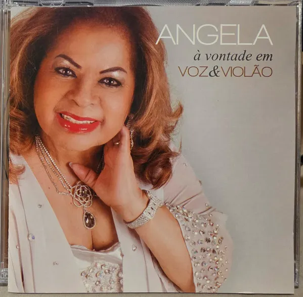À Vontade Em Voz & Violão