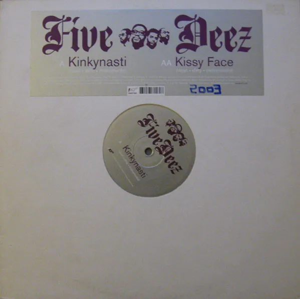 Kinkynasti / Kissyface