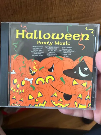 Drew's Famous Halloween Party Music