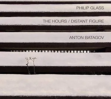 The Hours / Distant Figure