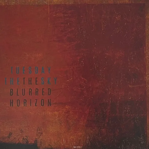 THE BLURRED HORIZON LT