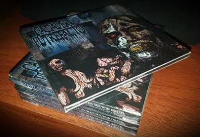 La Maldicion Del Zombie Errante