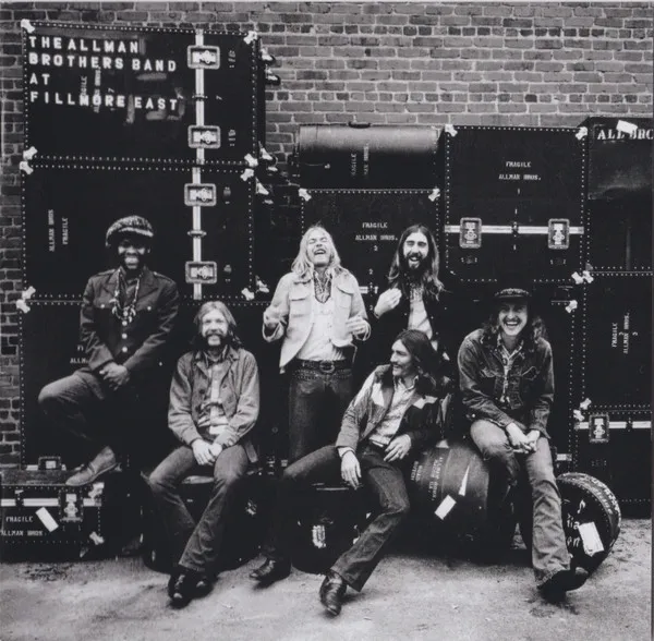 At Fillmore East (Deluxe Edition)
