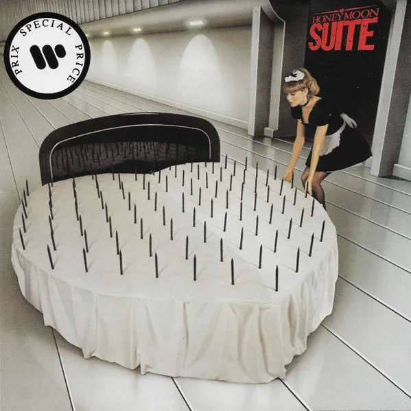 Honeymoon Suite