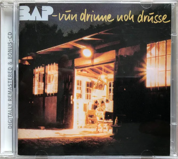 Vun drinne noh drusse