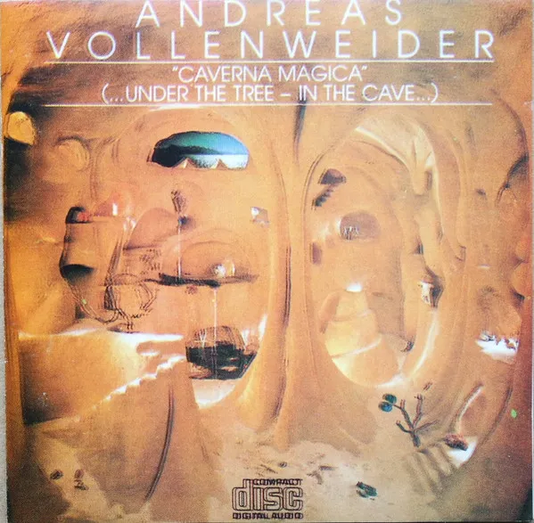 Caverna Magica (...Under The Tree - In The Cave...)