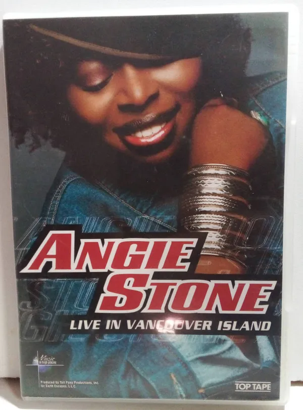 Live In Vancouver Island
