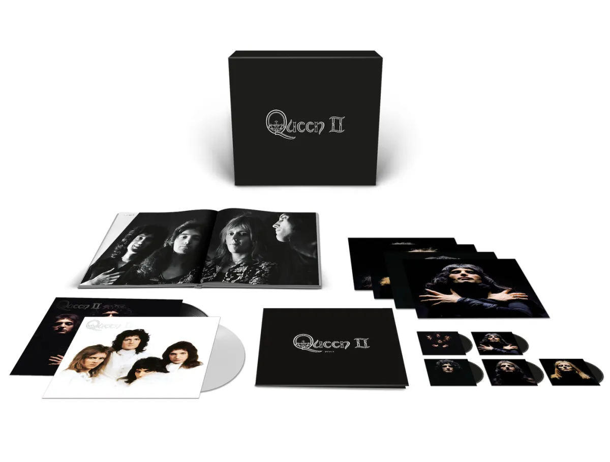 Queen II