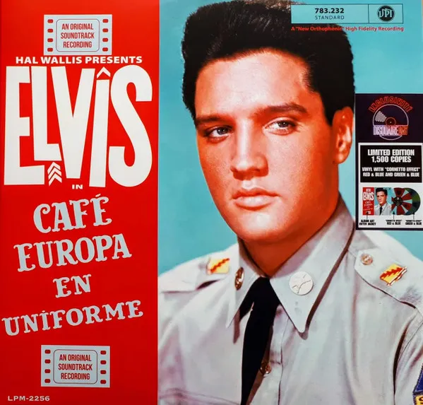 Elvis In Café Europa En Uniforme