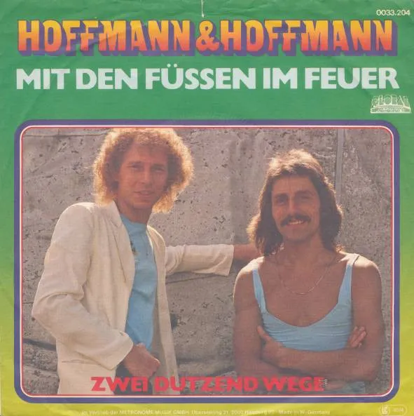 Mit Den Füßen Im Feuer