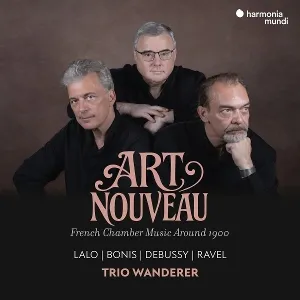 TRIO WANDERER