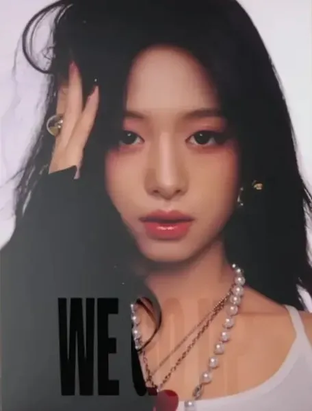 We Go Up / Ahyeon Version (2nd Mini Album)