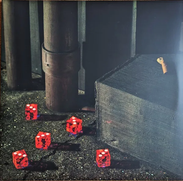 Five Dices, All Threes